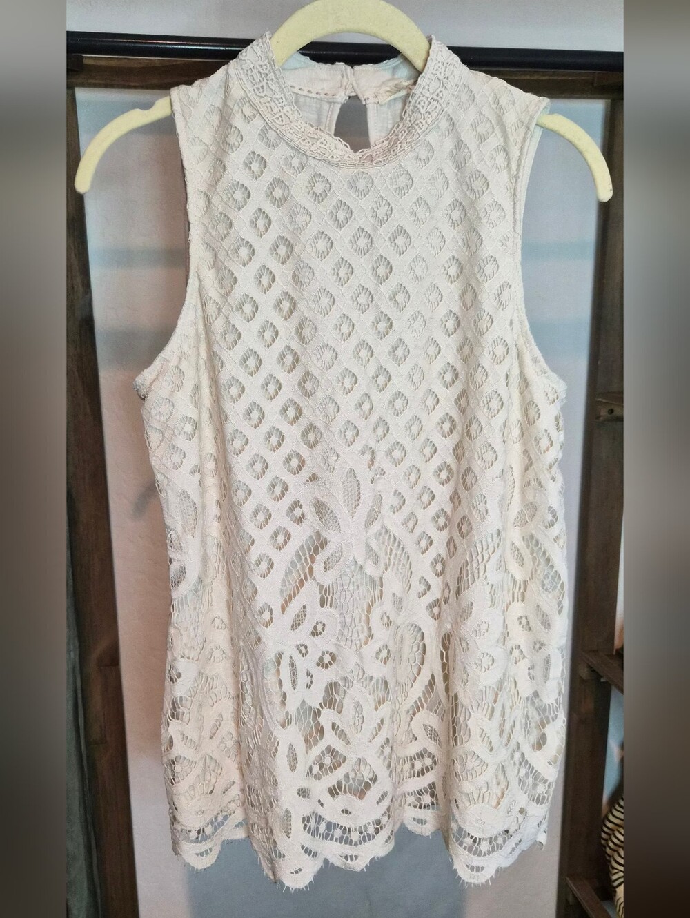 Rewind Cream Lace Sleeveless Blouse #0198